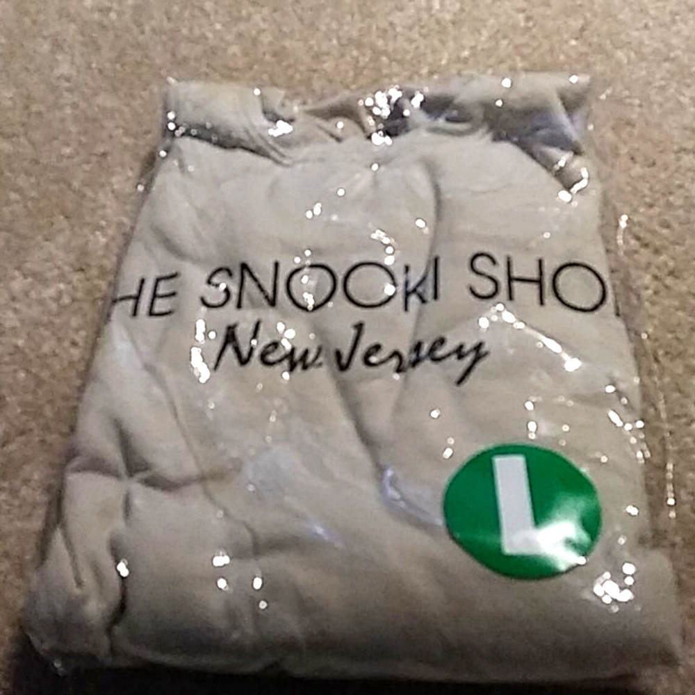 Snooki. Sweat shirt